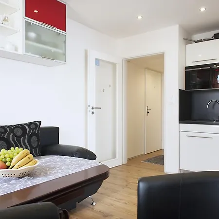 Apartment Expo *